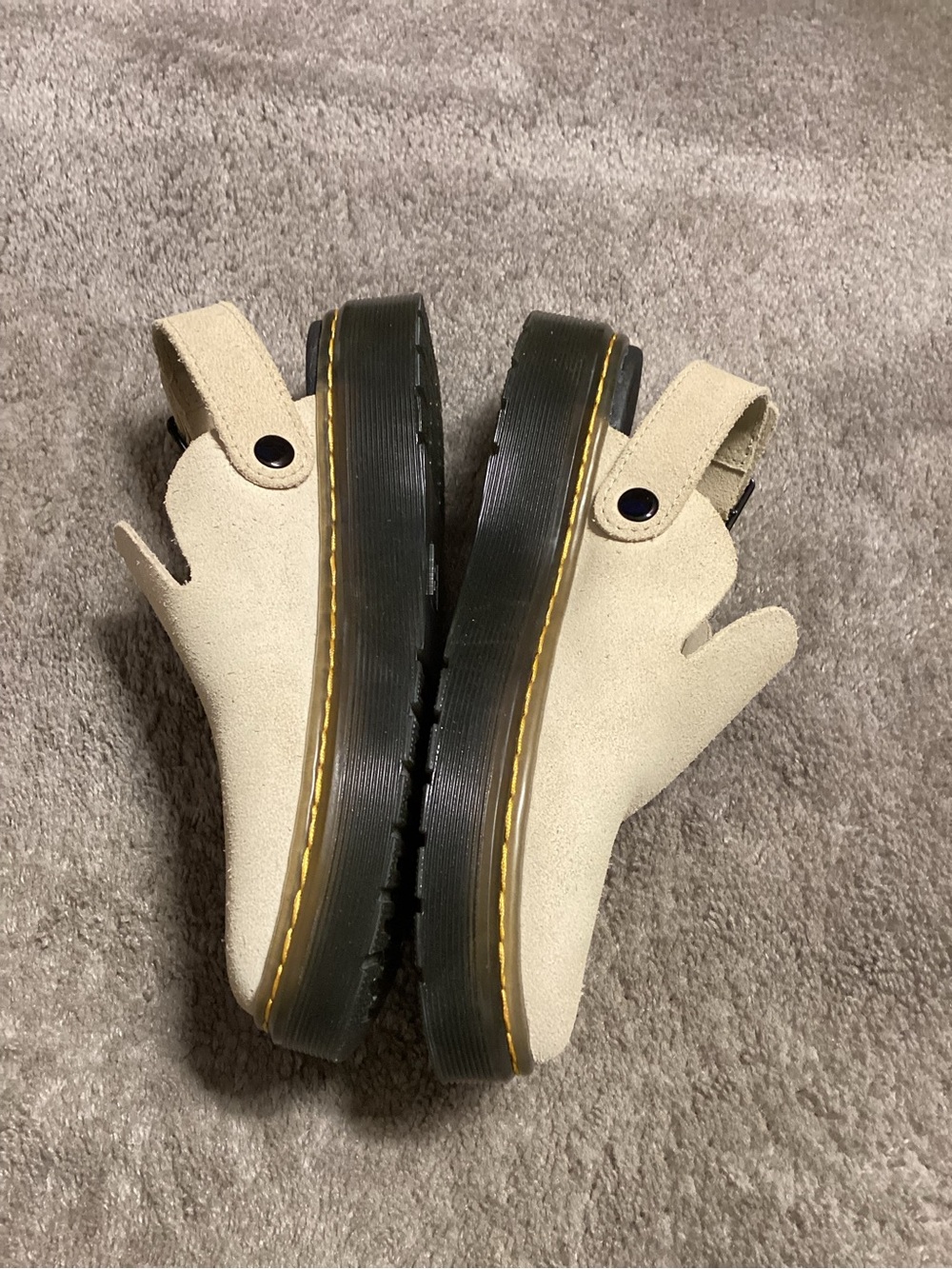 Shoes - Picture 4 of 5